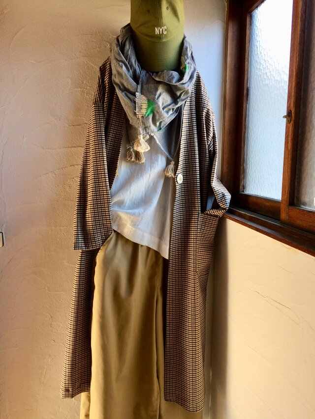 英国風　 ローブロングコーディガンクラブチェック  ベージュチェック