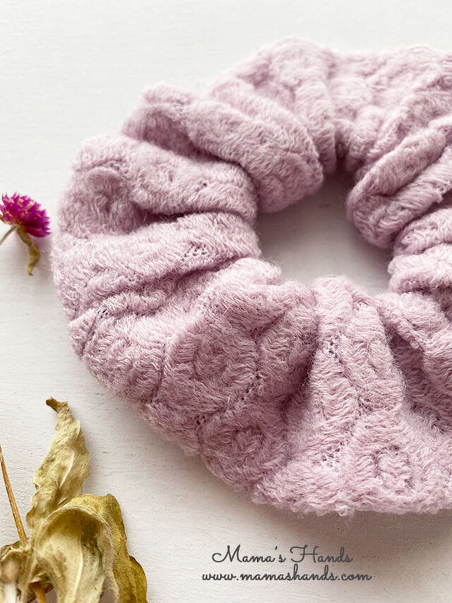 スイート ピンク 水玉 円形 刺繍織り 秋 冬 シュシュ ヘアゴム♪の画像1枚目