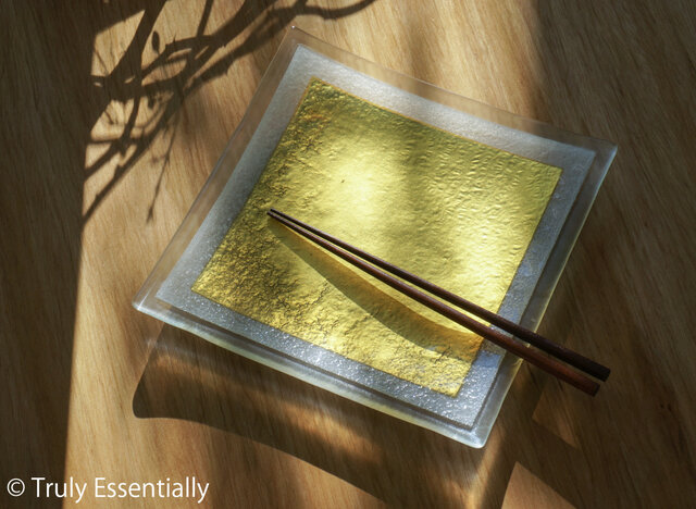 ガラスの角皿 -「 金色のガラス 」○ 約21cm | iichi 日々の暮らしを