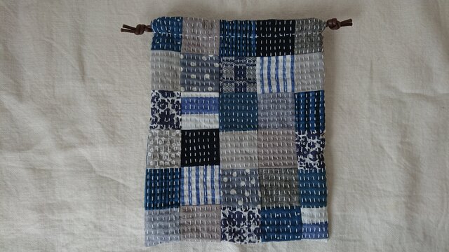 刺し子のパッチワーク巾着 L | iichi 日々の暮らしを心地よくする