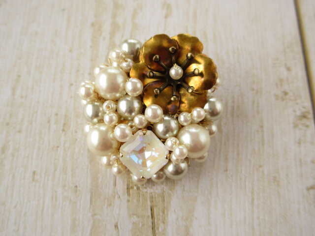 Brooch 花 パール(K0846)の画像1枚目