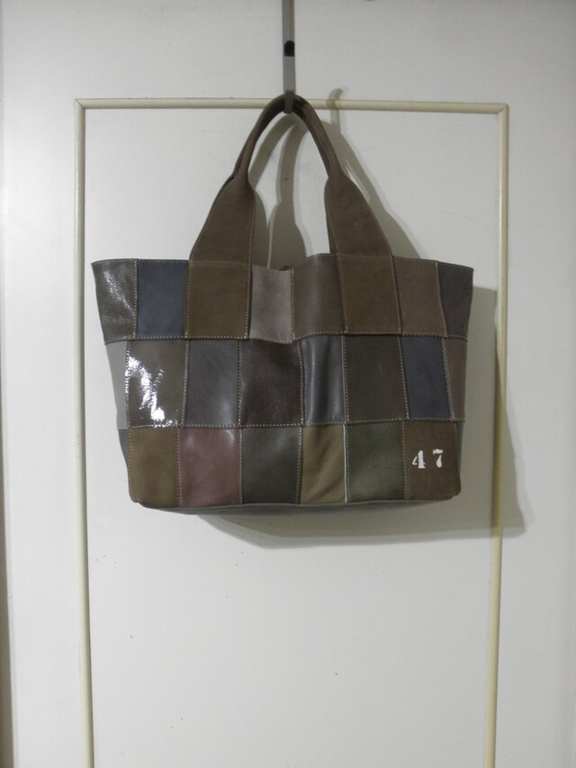 レザーパッチワークトートバッグ４７
