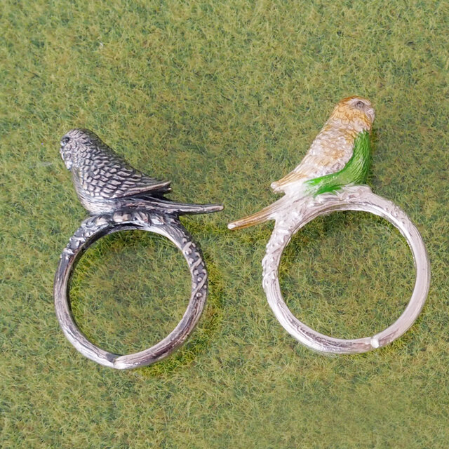 手乗りセキセイインコリング | iichi 日々の暮らしを心地よくする