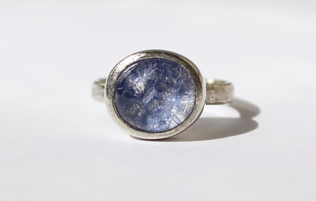 Dumortierite in Quartz / K10WGの画像1枚目