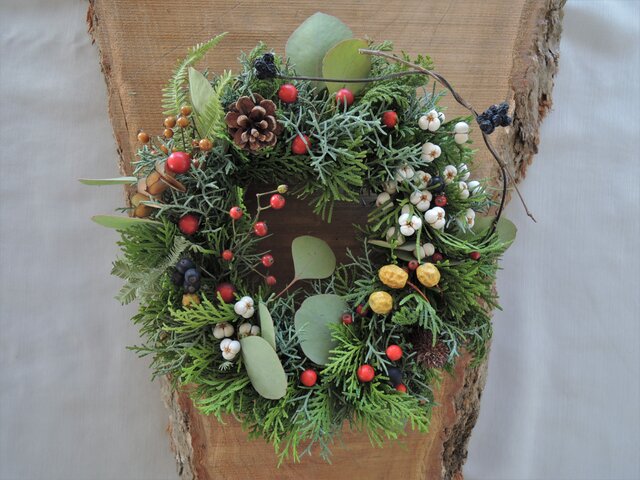 冬の森のクリスマスリースの画像1枚目