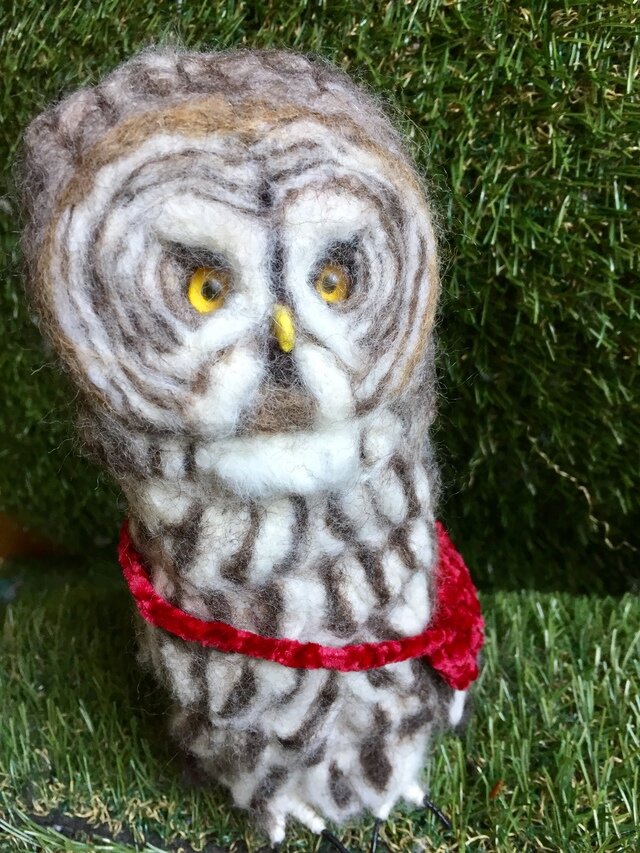 羊毛フェルトのカラフトフクロウの画像1枚目