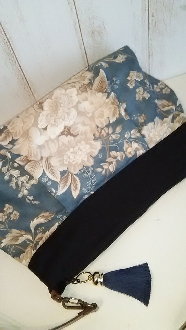 moda ショルダーバッグの画像1枚目