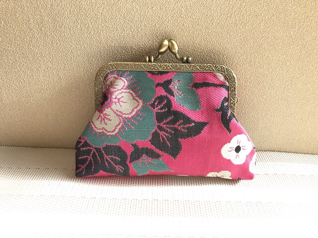 がまぐち・角型 マゼンタピンク×ブルーの洋花柄 帯地の画像1枚目