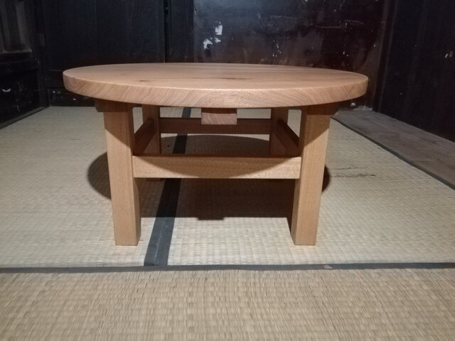 オニグルミの丸テーブル | iichi 日々の暮らしを心地よくする