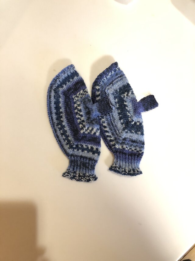 №215 手編みミトン送料込の画像1枚目