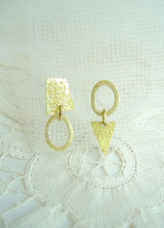 カタチ・ピアス3の画像1枚目
