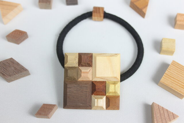 【新作】Wood Crystal スクエアヘアゴムの画像1枚目