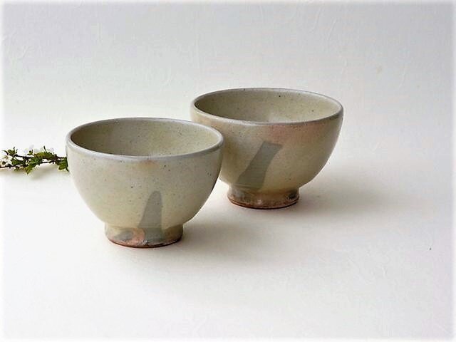白泥の湯呑(大)の画像1枚目
