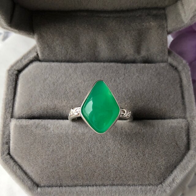 天然クリソプレーズシルバーリング3.09ct☆オーストラリア産の原石から磨いた1点もの! 10〜16号の画像1枚目