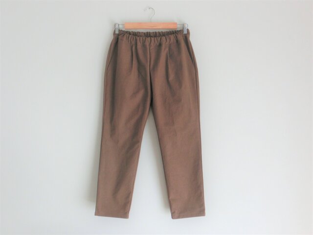 コットンキャンバス テーパードパンツ brownの画像1枚目