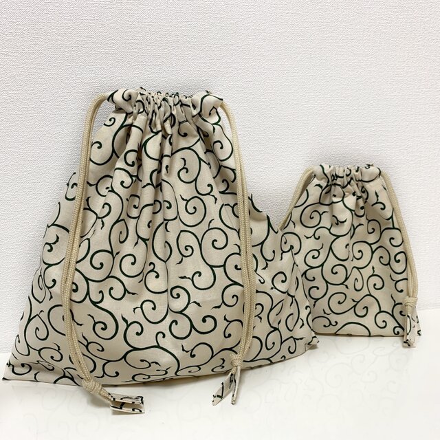 唐草模様 巾着 2点の画像1枚目