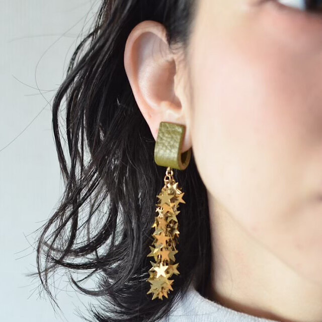 Shooting star【レザーピアス/イヤリング】  "khaki"