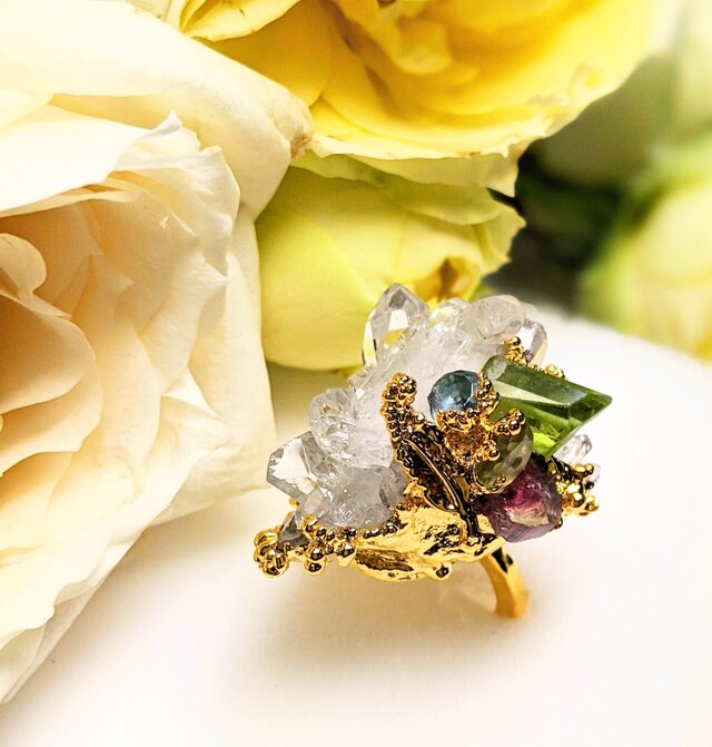 トマスゴンサガ水晶クラスターリング ペリドット、ウォーターメロントルマリン