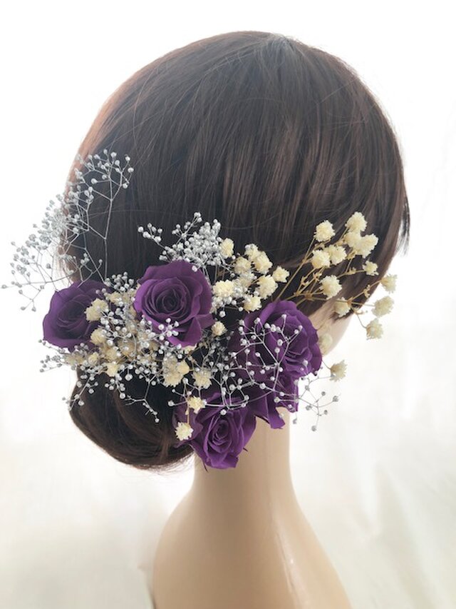 【ヘッドドレスとブートニアのセット／髪飾り、コサージュ プリザーブドフラワー紫の薔薇】 | iichi ハンドメイド・クラフト作品・手仕事品の通販