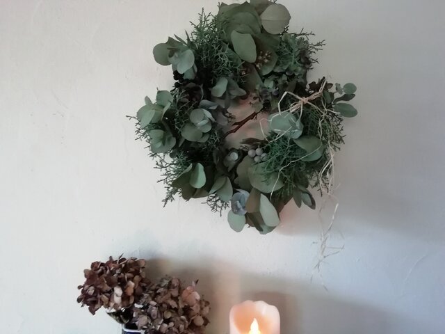 ユーカリとアジサイの冬wreath 37cmの画像1枚目