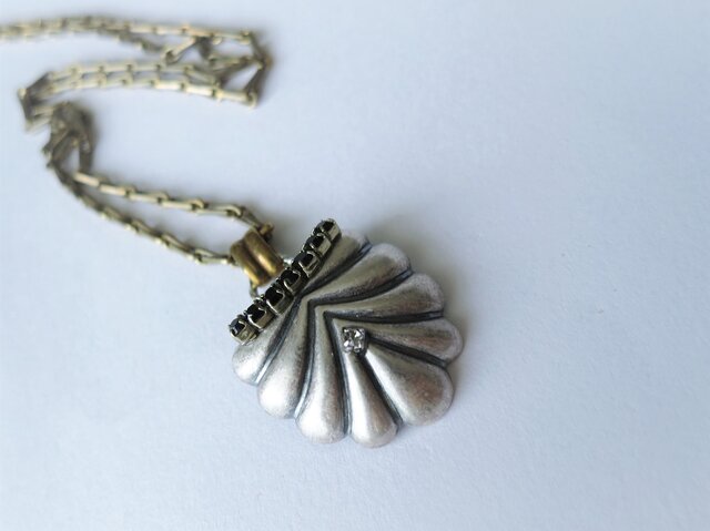 シルバーシェルネックレス vintage necklace <NE2-L19>の画像1枚目