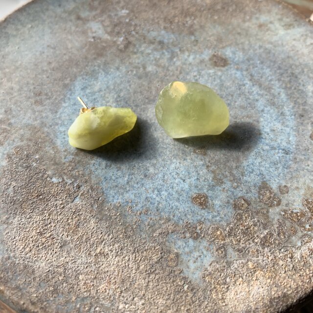翡翠のピアス3の画像1枚目