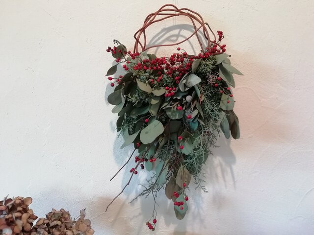 野バラの実の冬wreathの画像1枚目