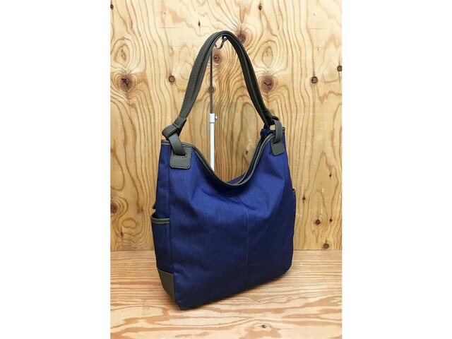 軽量ナイロンCANVAS フェイクレザーTRIM 2WAY リュック PURPLEの画像1枚目