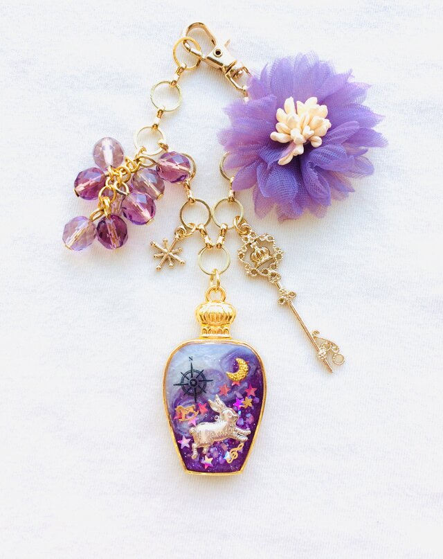香水瓶バッグチャーム（魔の羅針盤）