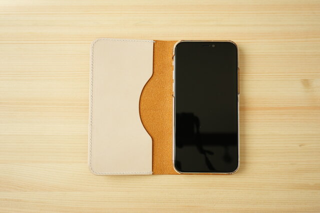 牛革 iPhone 11 Pro Max カバー ヌメ革 レザーケース 手帳型 キャメルカラー