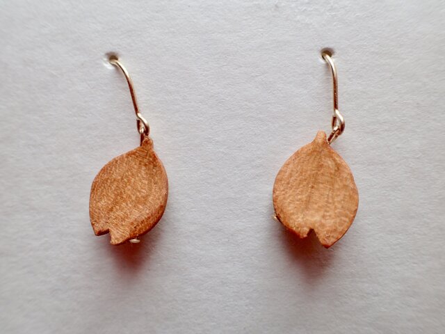 sakura ピアス(14kgf)の画像1枚目
