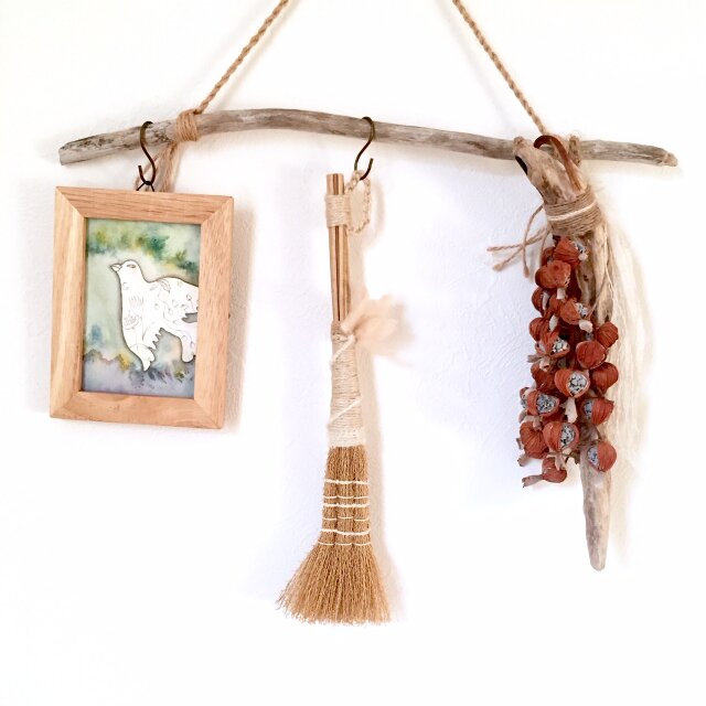 SALE!!!【冬の白い仔馬】沖縄天然すすき　一点もの