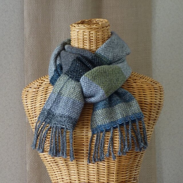 手織りカシミアマフラー・・よこしましま（スモーキーグレー）