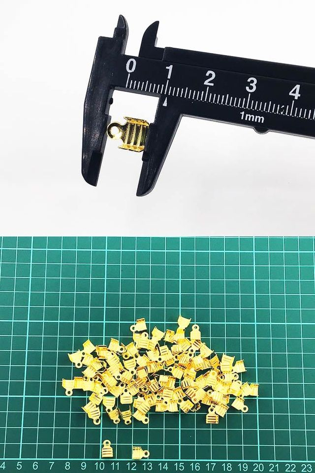 送料無料 紐止め金具 カシメ ゴールド 100個 幅7mm エンドパーツ 留め金具 アクセサリー パーツ （AP0843） | iichi  ハンドメイド・クラフト作品・手仕事品の通販