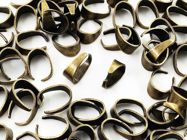 送料無料 バチカン パーツ 金古美 アンティークゴールド 12mm 80個 大きめ アクセサリー パーツ 金具 (AP0872)の画像1枚目