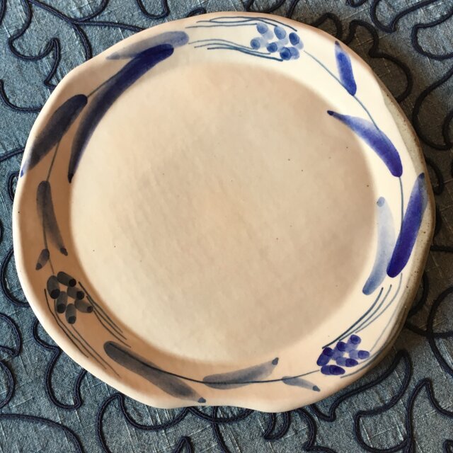 イレギュラーな麦皿(Ｉ様お問い合わせの品)