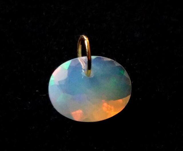 K18 エチオピア産 天然オパール ネックレスチャーム | iichi 日々の