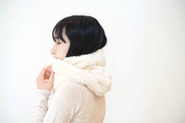 Organic Cotton Fur ふわふわツイストネックウォーマー 【ビックサイズ】 | iichi 日々の暮らしを心地よくするハンドメイド やアンティークのマーケットプレイス