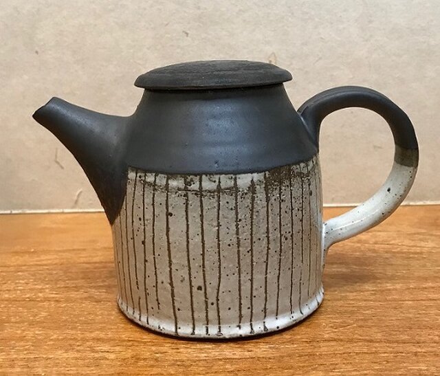 カタチ製作所　Mederu pot ドリッパー　Mサイズ　クラックレザー カタチ製作所 Mederu pot ドリッパー Mサイズ クラックレザー