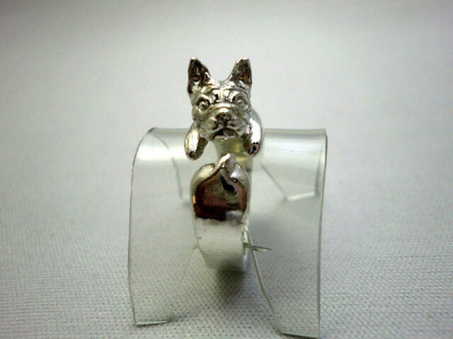 フレンチブルドッグ リング | iichi 日々の暮らしを心地よくする