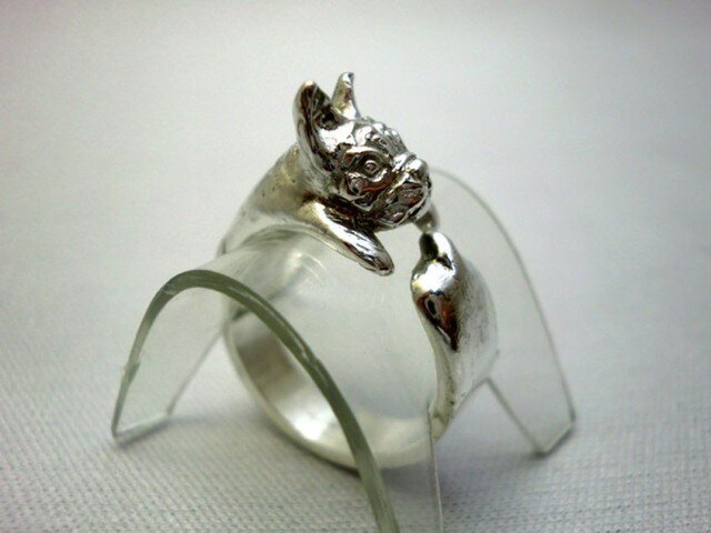 フレンチブルドッグ リング | iichi 日々の暮らしを心地よくする