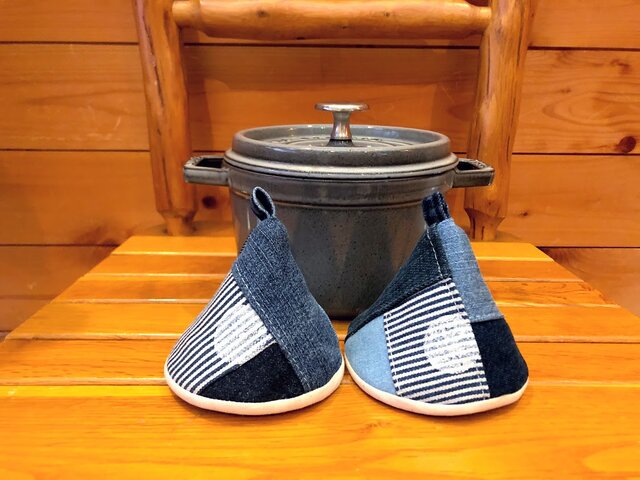 2個セット★三角鍋つかみ★staub にいかがでしょうか?★ストウブ 鍋つかみ ミトンの画像1枚目