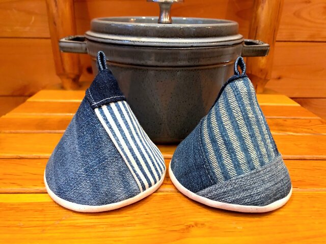 2個セット★三角鍋つかみ★staub にいかがでしょうか?★ストウブ 鍋つかみ ミトンの画像1枚目