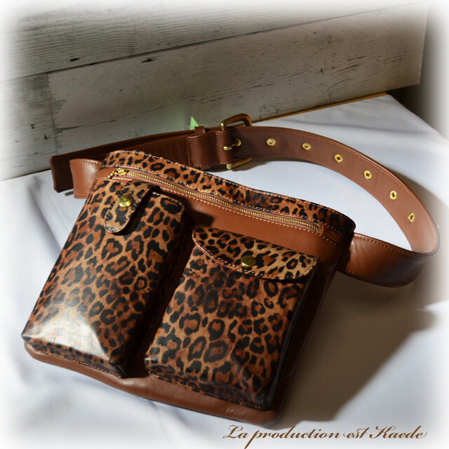 レザー：ウエストバッグ（ヒョウ柄）