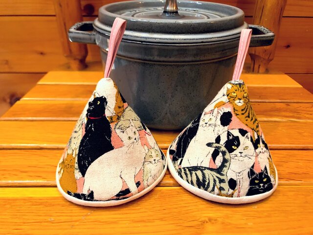 2個セット★三角鍋つかみ★staub にいかがでしょうか?★ストウブ 鍋つかみ ミトンの画像1枚目