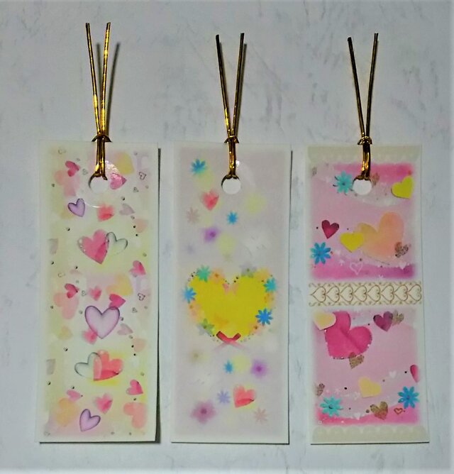 バレンタインの栞 しおり ３種 パステルアートのブックマーク バレンタインカード Iichi ハンドメイド クラフト作品 手仕事品の通販