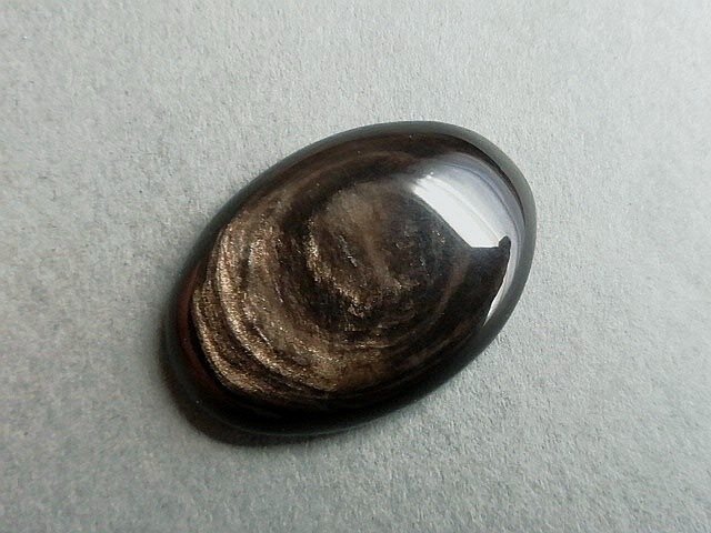 コッパーシーンオブシディアン 31mm ルースの画像1枚目