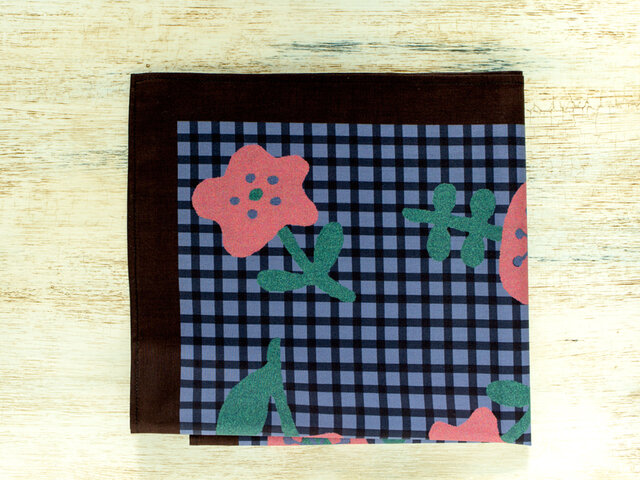 blooming-check パネルハンカチ【受注制作】の画像1枚目