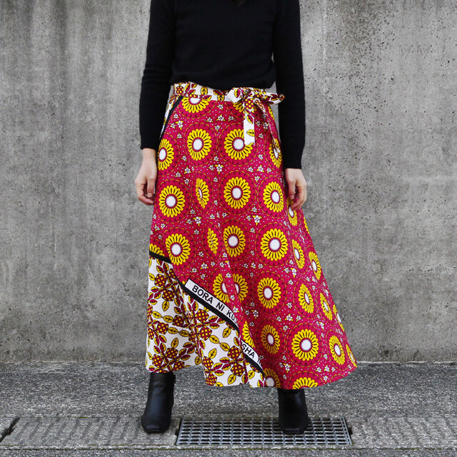 カンガの巻きスカート（ アフリカ布スカート ）ラップスカート ロング