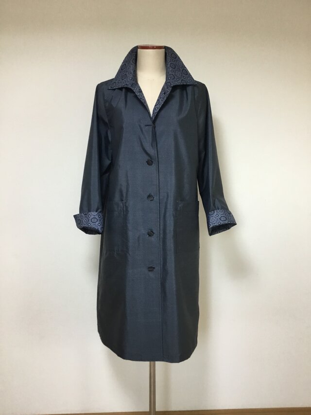 着物リメイク　スプリングコート 紺色の大島のスプリングコート 着物リメイク | iichi 日々の暮らしを